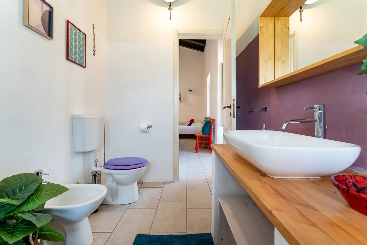 Camera con bagno privato — HARMONY HOUSE, Catania (Sicilia) (foto 30)