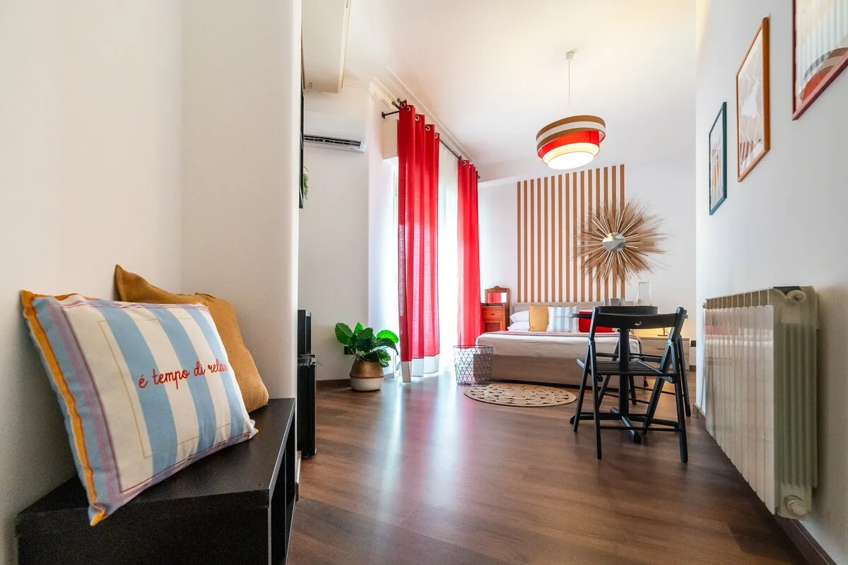 Camera con bagno privato — HARMONY HOUSE, Catania (Sicilia) (foto 38)